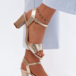 Laden Sie das Bild in den Galerie-Viewer,  Sandalen mit Absatz model 228102 Step in style 

