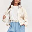 Laden Sie das Bild in den Galerie-Viewer,  Jacke model 228274 Makadamia 
