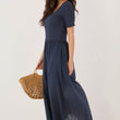 Laden Sie das Bild in den Galerie-Viewer,  Alltagskleid model 228470 Italy Moda 
