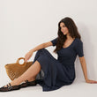 Laden Sie das Bild in den Galerie-Viewer,  Alltagskleid model 228470 Italy Moda 
