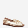 Laden Sie das Bild in den Galerie-Viewer,  Sandalen model 228776 Step in style 
