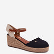 Laden Sie das Bild in den Galerie-Viewer,  Keilabsatz Sandalen model 229271 Step in style 
