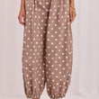 Laden Sie das Bild in den Galerie-Viewer,  Damen Hose model 229817 Italy Moda 
