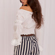 Laden Sie das Bild in den Galerie-Viewer,  Bluse model 230431 Lakerta 
