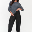 Laden Sie das Bild in den Galerie-Viewer,  Pullover model 230855 Makadamia 
