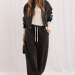 Laden Sie das Bild in den Galerie-Viewer,  Sportanzug Hosen model 230893 Italy Moda 
