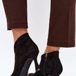 Laden Sie das Bild in den Galerie-Viewer,  Stiefeletten mit Absatz model 230932 Step in style 
