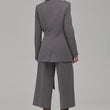 Laden Sie das Bild in den Galerie-Viewer,  Jacke model 230979 Nife 
