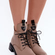 Laden Sie das Bild in den Galerie-Viewer,  Stiefeletten model 231610 Step in style 
