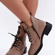 Laden Sie das Bild in den Galerie-Viewer,  Stiefeletten model 231610 Step in style 
