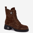 Laden Sie das Bild in den Galerie-Viewer,  Boot model 231632 Step in style 
