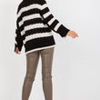 Laden Sie das Bild in den Galerie-Viewer,  Pullover model 231708 Factory Price 
