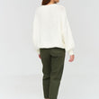 Laden Sie das Bild in den Galerie-Viewer, Pullover model 231988 Makadamia
