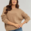 Laden Sie das Bild in den Galerie-Viewer, Pullover model 232011 Makadamia
