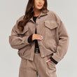 Laden Sie das Bild in den Galerie-Viewer, Cordjacke model 232012 Makadamia
