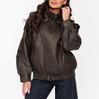 Laden Sie das Bild in den Galerie-Viewer,  Jacke model 232044 Makadamia 
