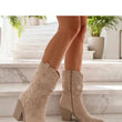 Laden Sie das Bild in den Galerie-Viewer,  Stiefeletten mit Absatz model 232152 Solea 
