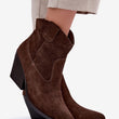 Laden Sie das Bild in den Galerie-Viewer,  Stiefeletten mit Absatz model 232349 Step in style 
