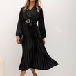 Laden Sie das Bild in den Galerie-Viewer,  Cocktailkleid model 232421 Rue Paris 

