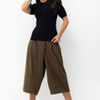 Laden Sie das Bild in den Galerie-Viewer,  Kurzarm Pullover model 232583 Factory Price 
