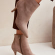 Laden Sie das Bild in den Galerie-Viewer,  Stiefeletten mit Absatz model 232637 Step in style 
