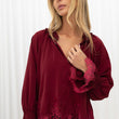 Laden Sie das Bild in den Galerie-Viewer,  Bluse model 232757 Italy Moda 
