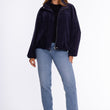 Laden Sie das Bild in den Galerie-Viewer,  Cordjacke model 232853 Moe 
