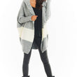 Laden Sie das Bild in den Galerie-Viewer,  Cardigan model 149733 awama 
