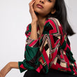Laden Sie das Bild in den Galerie-Viewer,  Bluse model 162588 Italy Moda 
