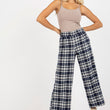 Laden Sie das Bild in den Galerie-Viewer,  Damen Hose model 175003 Lakerta 

