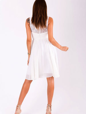 Kurzes Kleid Model 125253 YourNewStyle | Textil Großhandel ATA-Mode