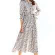 Laden Sie das Bild in den Galerie-Viewer, Alltagskleid Model 139530 awama | Textil Großhandel ATA-Mode
