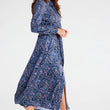 Laden Sie das Bild in den Galerie-Viewer, Alltagskleid Model 176857 awama | Textil Großhandel ATA-Mode
