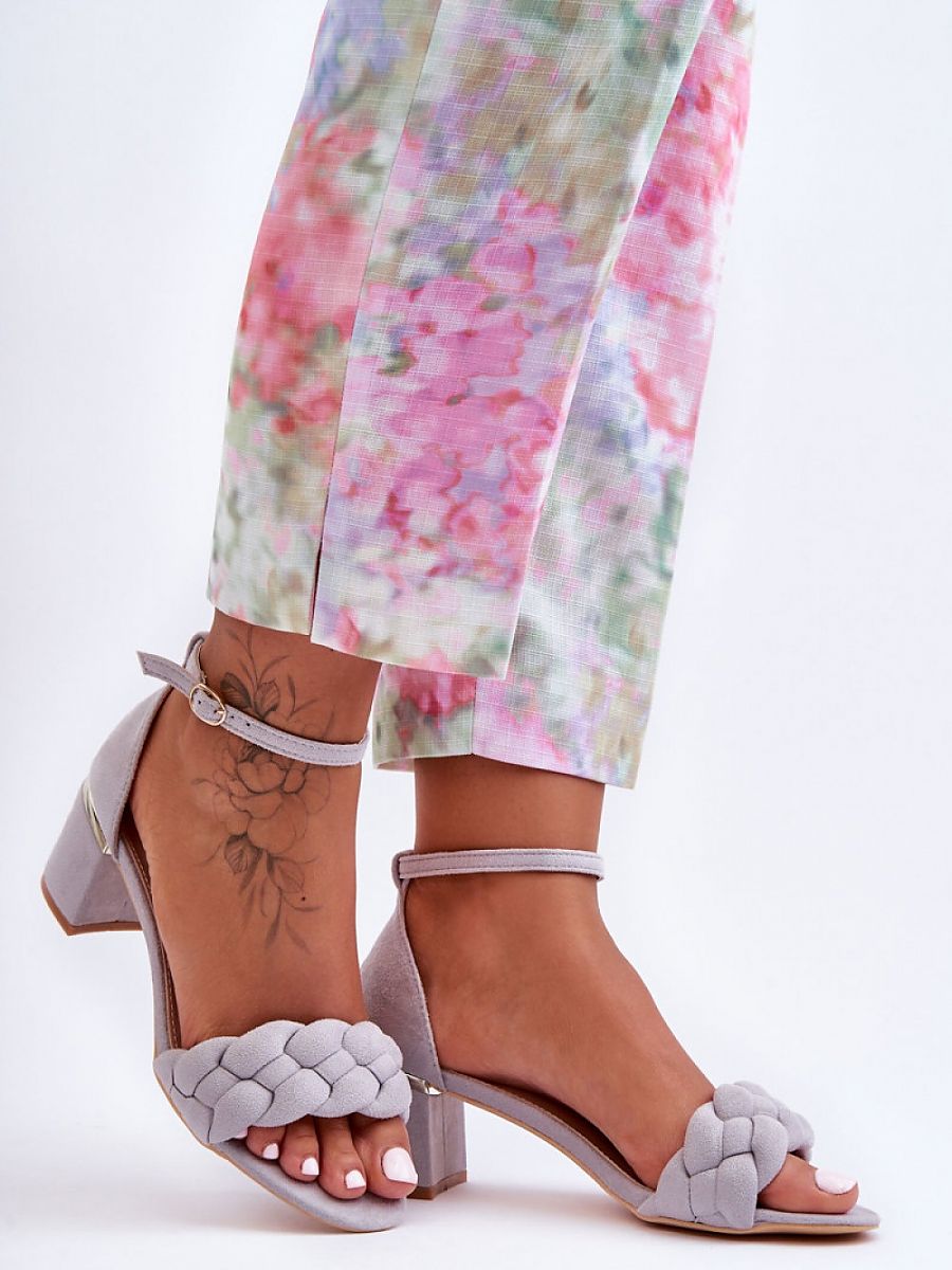 Sandalen mit Absatz Model 183424 Step in style | Textil Großhandel ATA-Mode