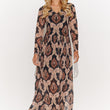 Laden Sie das Bild in den Galerie-Viewer, Alltagskleid Model 184804 Makadamia | Textil Großhandel ATA-Mode
